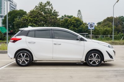 TOYOTA YARIS 1.2 G+ AT ปี 2019 (9กฆ2489)
