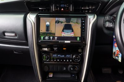 TOYOTA FORTUNER 2.8 LEADER ปี2023 จด2024 (5ขก8746)