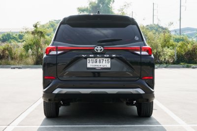 TOYOTA VELOZ 1.5 PREMIUM ปี2022 จด2023 (3ขส8715)