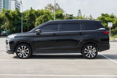 TOYOTA VELOZ 1.5 PREMIUM ปี2022 จด2023 (3ขส8715)