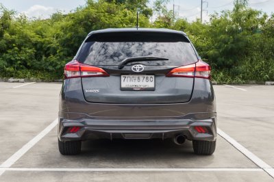 TOYOTA YARIS 1.2 J ECO ปี2017 จด2018 (7กญ8780)