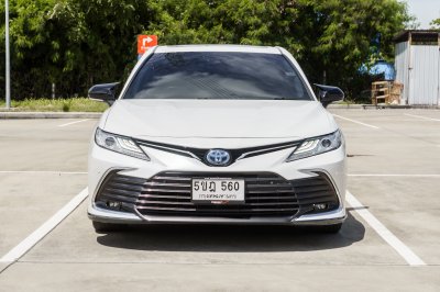 TOYOTA CAMRY 2.5 HEV PREMIUM AT ปี2023 จด2024 (5ขฎ560)
