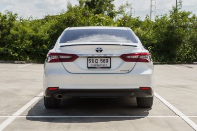 TOYOTA CAMRY 2.5 HEV PREMIUM AT ปี2023 จด2024 (5ขฎ560)