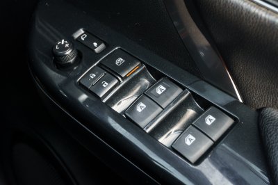 TOYOTA FORTUNER 2.4 V ปี2021 (2ขช1431)