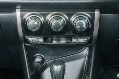 TOYOTA VIOS 1.5 J AT ปี 2017 (6กญ3250)