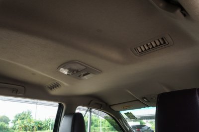 TOYOTA FORTUNER 2.4 V ปี2020 จด2021 (9กน7391)