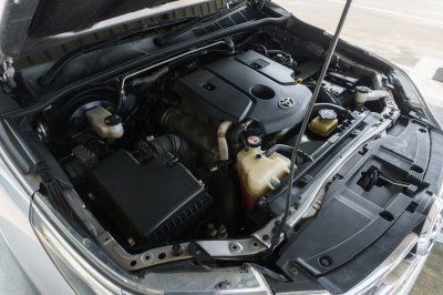 TOYOTA FORTUNER 2.4 V ปี2020 จด2021 (9กน7391)