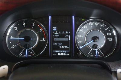 TOYOTA FORTUNER 2.4 V ปี2020 จด2021 (9กน7391)