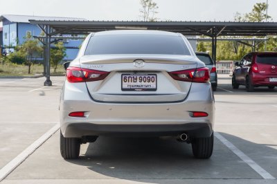 MAZDA 2 1.3 HIGH CONNECT ปี2019 (6กษ9090)