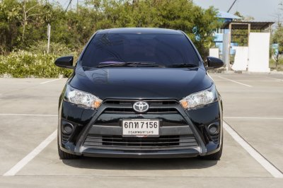 TOYOTA YARIS 1.2 J AT ปี 2017 (6กท7156)