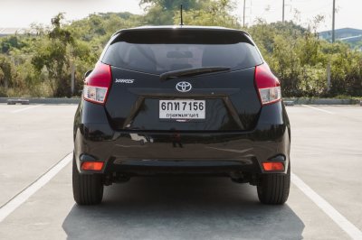 TOYOTA YARIS 1.2 J AT ปี 2017 (6กท7156)