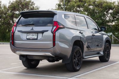 MITSUBISHI PAJERO SPORT 2.4 GLS ITD 2WD AT ปี2015 (4กว8415)