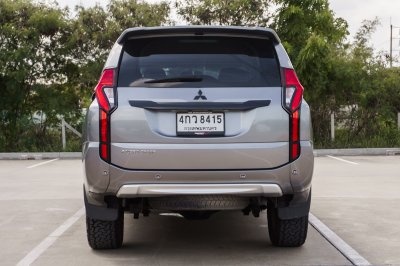 MITSUBISHI PAJERO SPORT 2.4 GLS ITD 2WD AT ปี2015 (4กว8415)