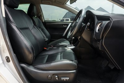 TOYOTA ALTIS 1.8 ESPORT OPTION ปี2019 (9กง1430)