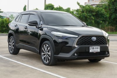 TOYOTA COROLLA CROSS 1.8 HYBRID PREMIUM ปี2021 (2ขณ3081)