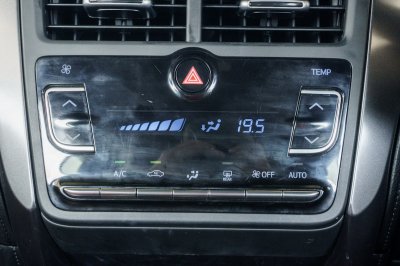 TOYOTA YARIS 1.2 PREMIUM AT ปี 2023 (4ขน4248)