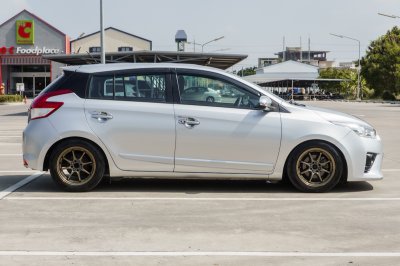 TOYOTA YARIS 1.2 G AT ปี 2016 (กพ3573)