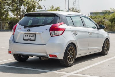 TOYOTA YARIS 1.2 G AT ปี 2016 (กพ3573)