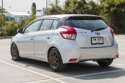 TOYOTA YARIS 1.2 G AT ปี 2016 (กพ3573)