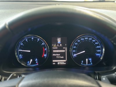 TOYOTA ALTIS 1.8 ESPORT OPTION ปี2019 (9กง1430)