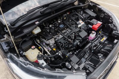 TOYOTA COROLLA CROSS 1.8 HYBRID PREMIUM ปี2022 (3ขณ6018)
