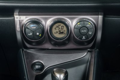 TOYOTA YARIS 1.2 G AT ปี 2016 (กพ3573)