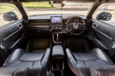 HONDA HR-V 1.5 E:HEV RS ปี2023 (ขง1514)