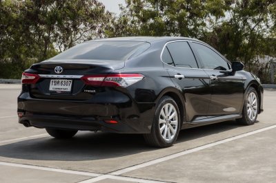 TOYOTA CAMRY 2.5 HEV PREMIUM ปี2020 (1ขค6307)