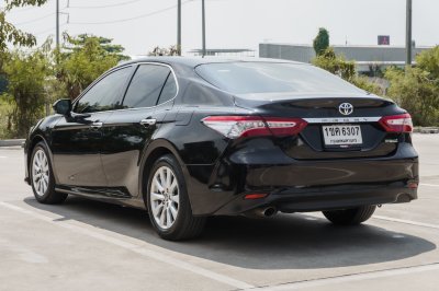 TOYOTA CAMRY 2.5 HEV PREMIUM ปี2020 (1ขค6307)