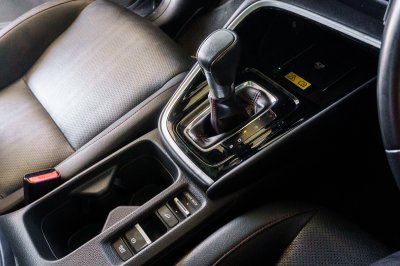 HONDA HR-V 1.5 E:HEV RS ปี2023 (ขง1514)