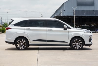 TOYOTA VELOZ 1.5 PREMIUM ปี2022 (3ขจ5756)