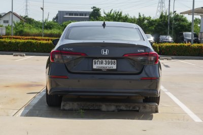 HONDA CIVIC FE 1.5 EL ปี2021 (9กด3998)