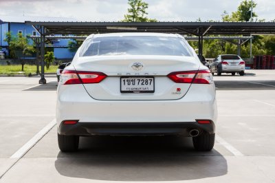 TOYOTA CAMRY 2.0 G ปี2020 (1ขช7287)