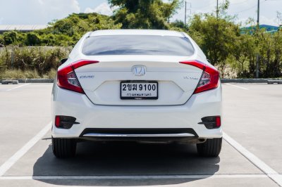 HONDA CIVIC 1.8 EL ปี2021 (2ขฆ9100)