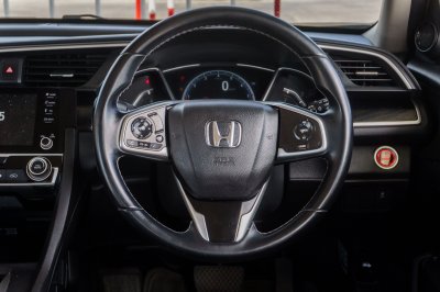 HONDA CIVIC 1.8 EL ปี2021 (2ขฆ9100)