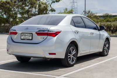 TOYOTA ALTIS 1.6 G AT ปี2019 (8กษ4125)