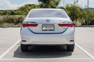 TOYOTA ALTIS 1.6 G ปี2018 (8กณ2874)