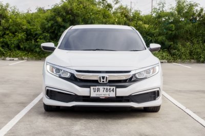 HONDA CIVIC 1.8 E ปี2021 (ขต7864)