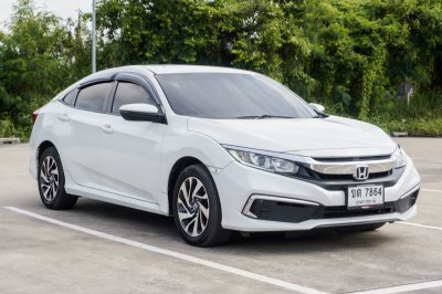 HONDA CIVIC 1.8 E ปี2021 (ขต7864)