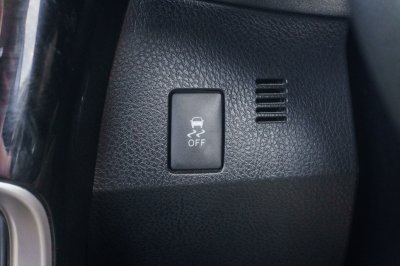 TOYOTA ALTIS 1.6 G AT ปี2019 (8กษ4125)