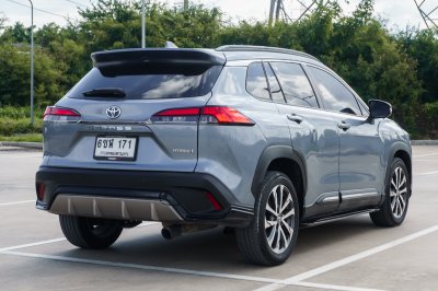 TOYOTA COROLLA CROSS 1.8 HYBRID PREMIUM SAFETY ปี2020 (6กฬ171)