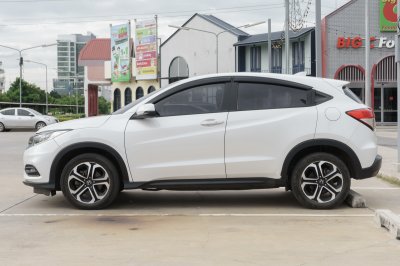 HONDA HR-V 1.8 EL ปี2020 จด2021 (1ขส9209)