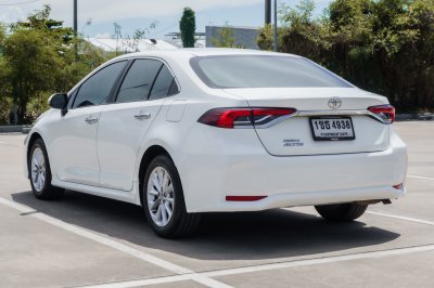 TOYOTA ALTIS 1.6 G AT ปี2020 (1ขธ4938)