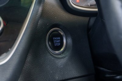 TOYOTA ALTIS 1.6 G AT ปี2020 (1ขภ8270)