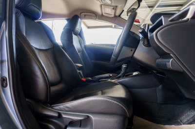 TOYOTA ALTIS 1.6 G AT ปี2020 (1ขน4072)