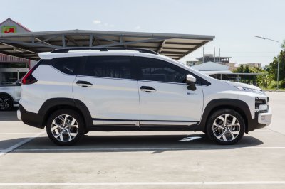 MITSUBISHI XPANDER CROSS 1.6 HEV ปี2025 (6ขพ8097)