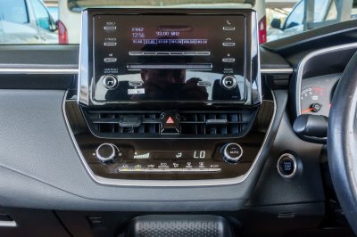 TOYOTA ALTIS 1.6 G AT ปี2020 (1ขน4072)