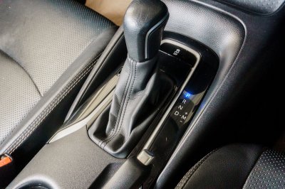 TOYOTA ALTIS 1.6 G AT ปี2020 (1ขน4072)