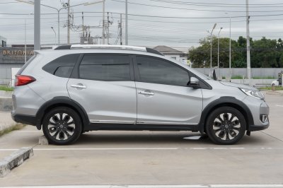 HONDA BR-V 1.5 SV ปี2021 (2ขฒ6539)