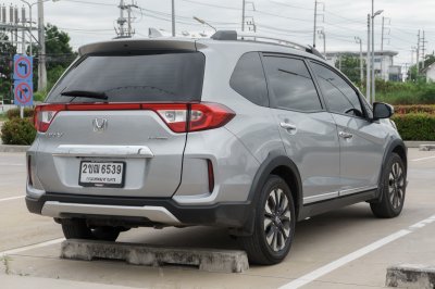 HONDA BR-V 1.5 SV ปี2021 (2ขฒ6539)